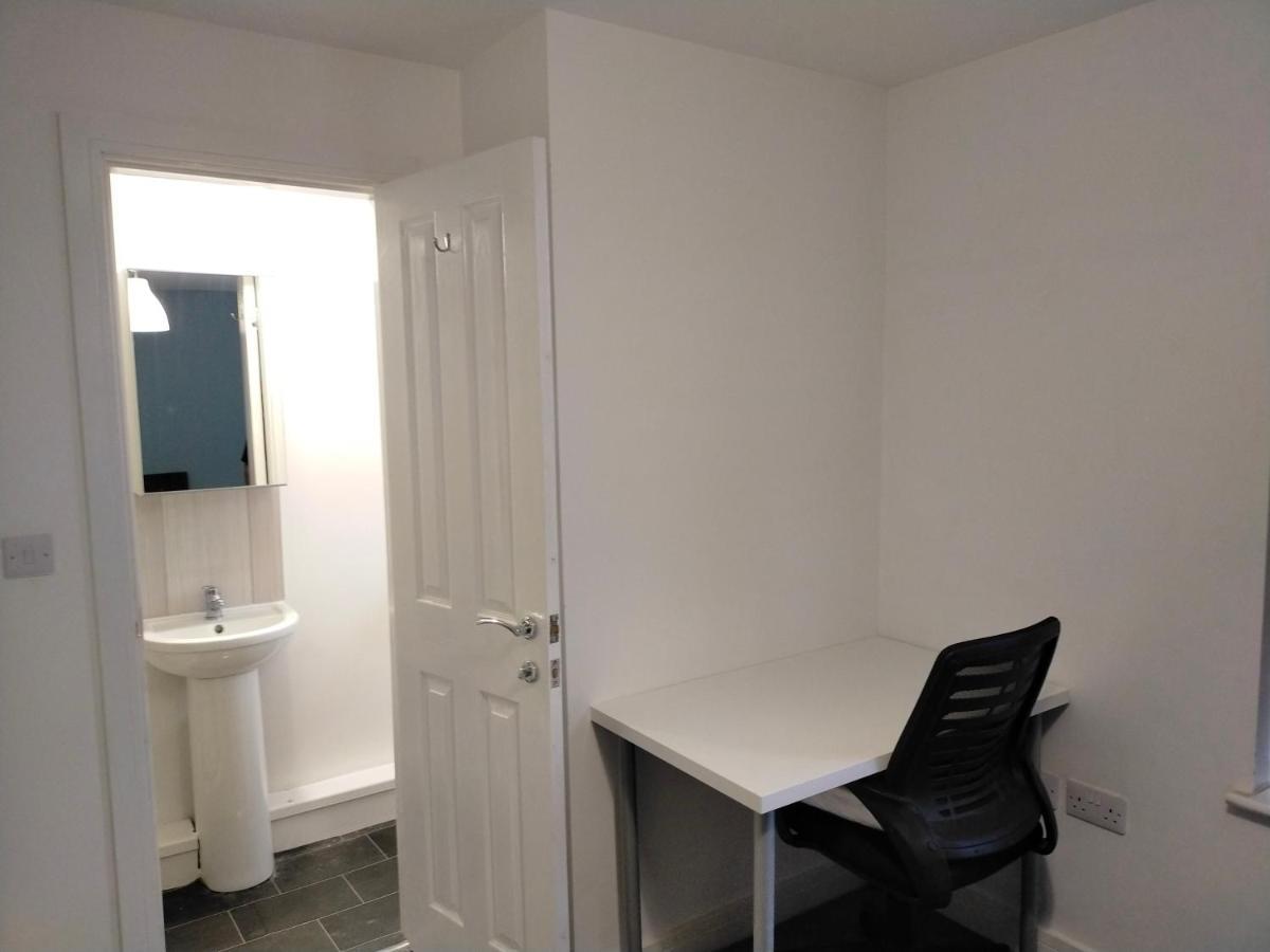 4 Bed Entire House - Heart Of The City - Near Sufc Sheffield Exterior photo