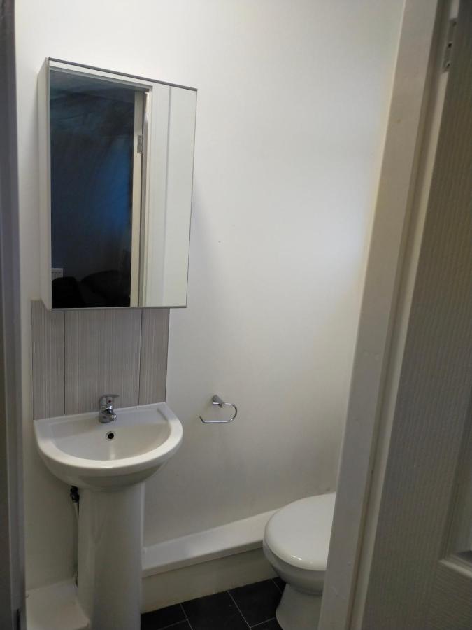 4 Bed Entire House - Heart Of The City - Near Sufc Sheffield Exterior photo